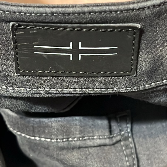 Liverpool The Ankle Skinny Pants Smoke Gray Stretch HighRise Plus-Size Curvy-Fit - Picture 12 of 12